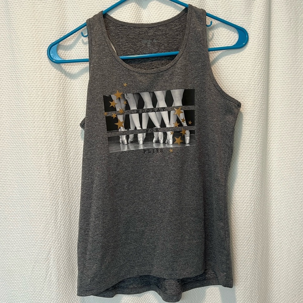 Point Shoe tank by Reebok - size girls XL 16 - runs small